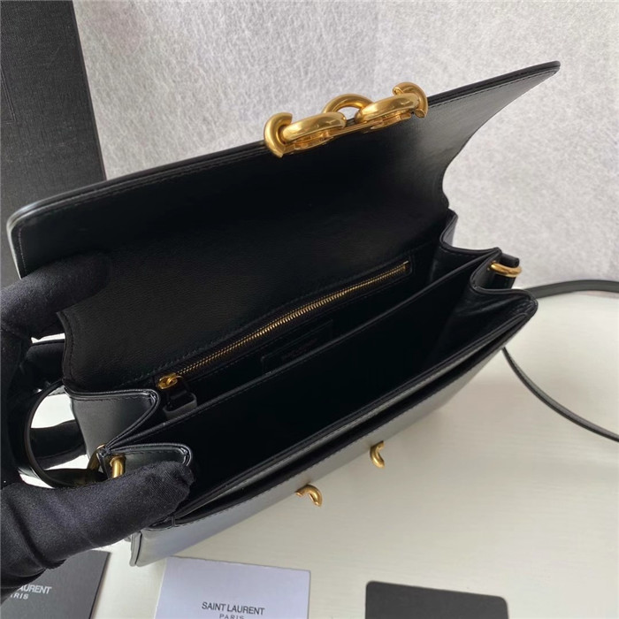  Saint Laurent 생로랑 메일론백 Y10882