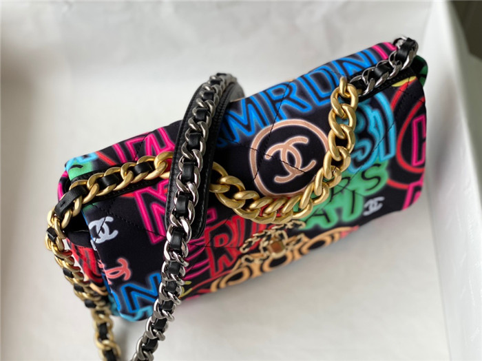 CHANEL  샤넬 19백 AS1160
