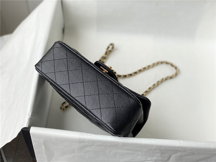  CHANEL 샤넬 캐비어 탑핸들 뉴미니 플랩백 AS2431