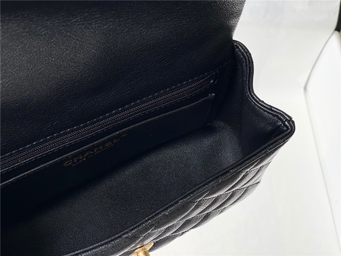  CHANEL 샤넬 캐비어 탑핸들 뉴미니 플랩백 AS2431