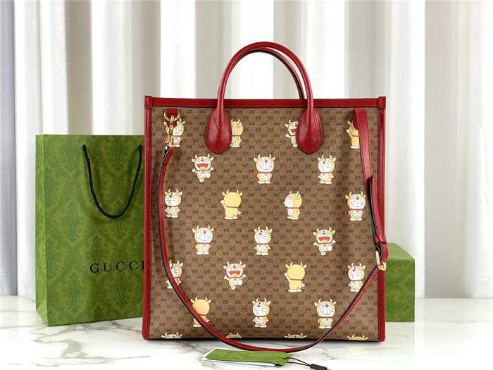 GUCCI 구찌X도라에몽 토트백 미듐 654345