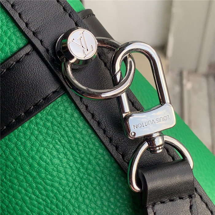 Louis Vuitton  루이비통 크루저 숄더백 M57819