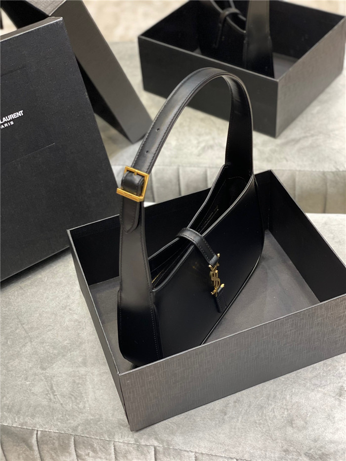 SAINT LAURENT 생로랑 스몰 호보백 Y65722