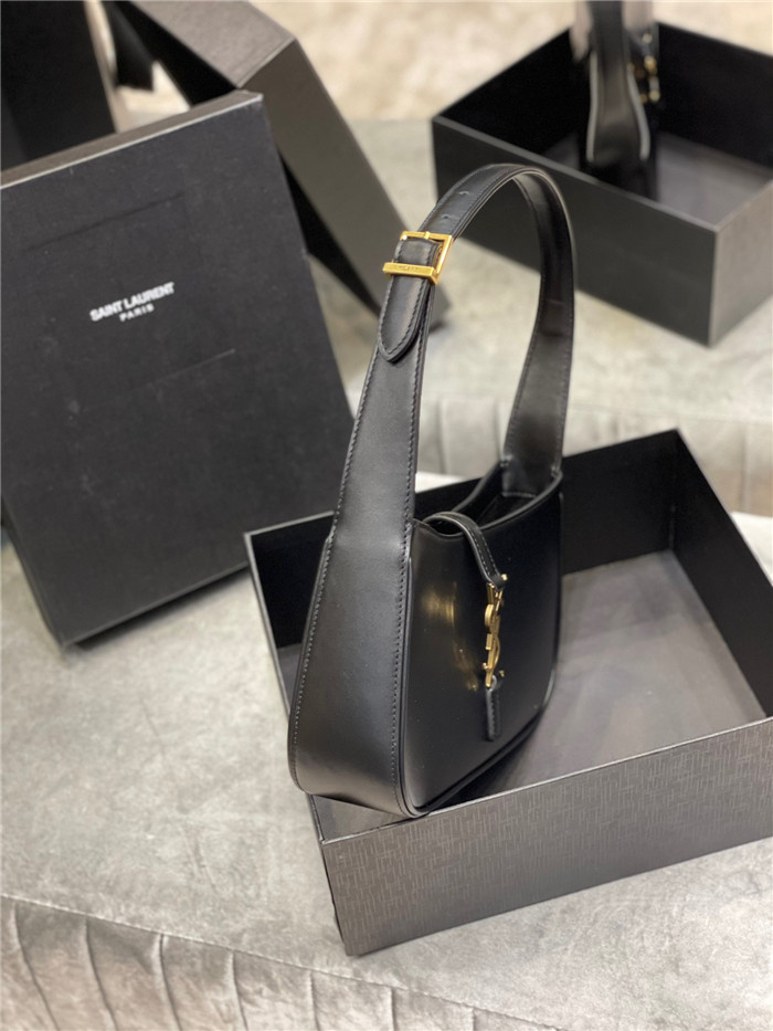 SAINT LAURENT 생로랑 스몰 호보백 Y65722