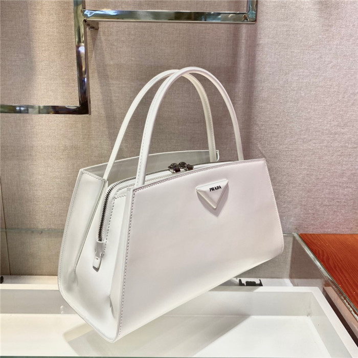 PRADA  프라다 브러시드 토트백 1BA327