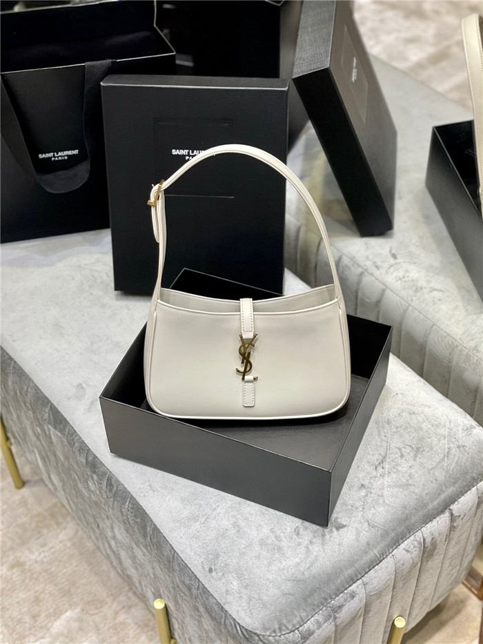 Saint Laurent 생로랑 스몰 호보백 Y657228