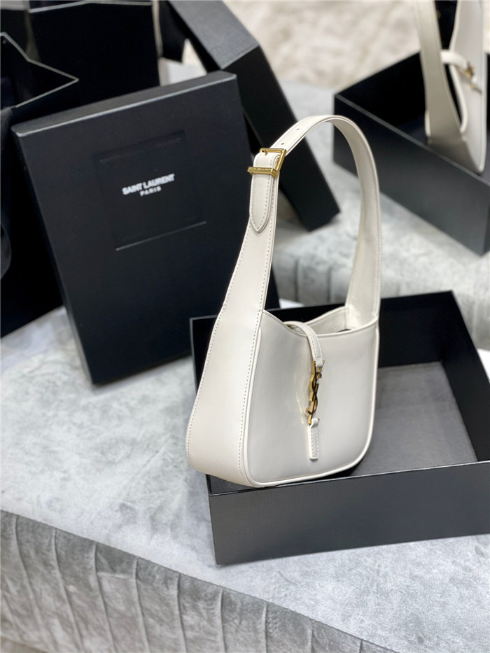 Saint Laurent 생로랑 스몰 호보백 Y657228