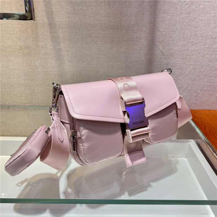 PRADA 프라다 래더 브러시드 메신저백 1BD295