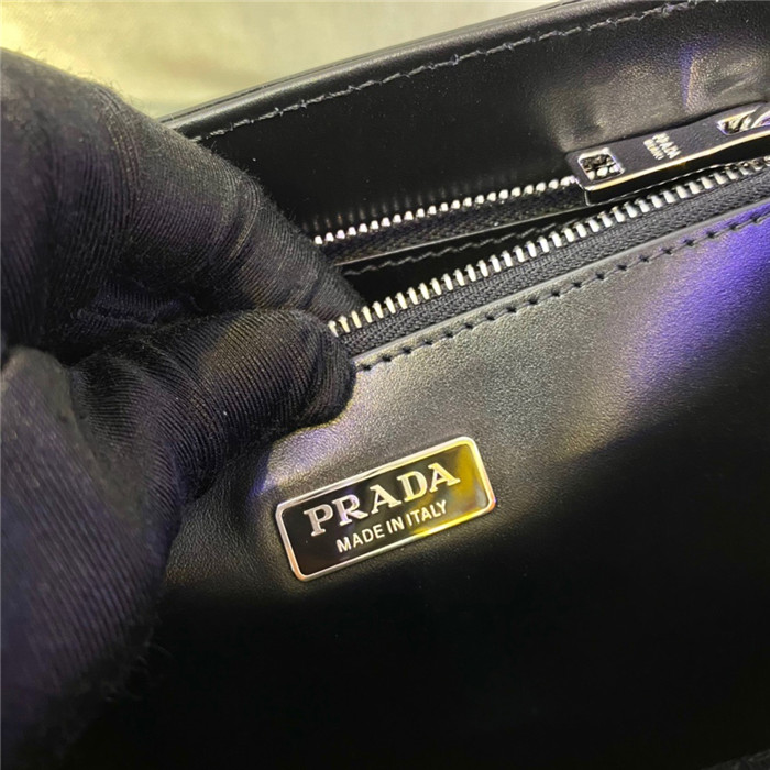 PRADA 프라다 브러시스 토트백 1BA330