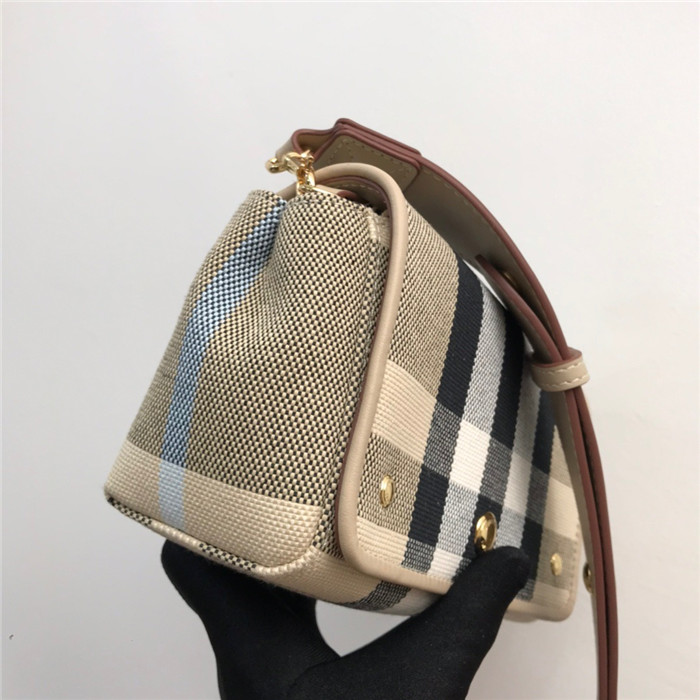 Burberry 버버리 미니 크로스백 B30061