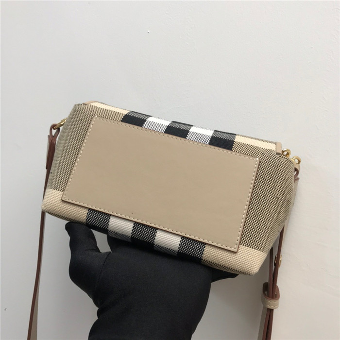 Burberry 버버리 미니 크로스백 B30061