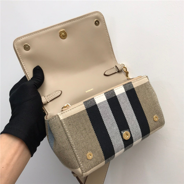 Burberry 버버리 미니 크로스백 B30061