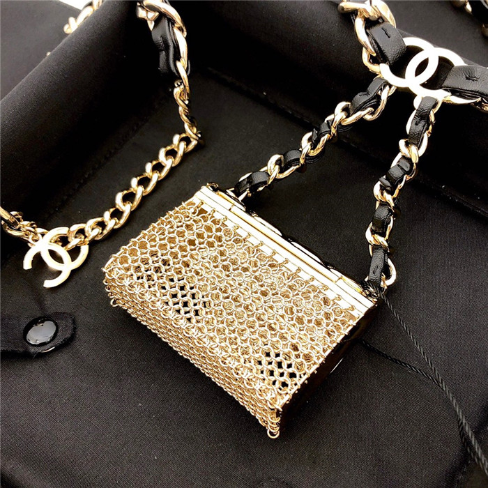 CHANEL  샤넬 타이니 체인백 AS3030