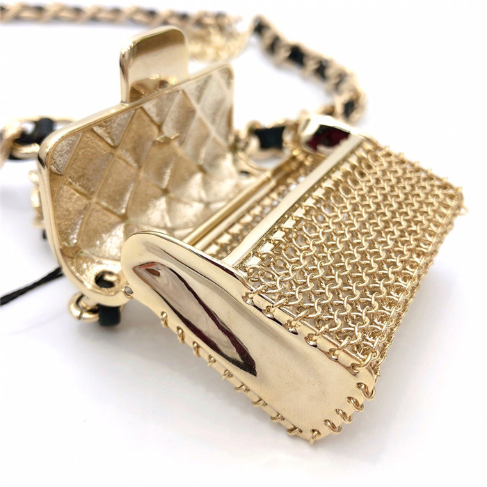 CHANEL  샤넬 타이니 체인백 AS3030
