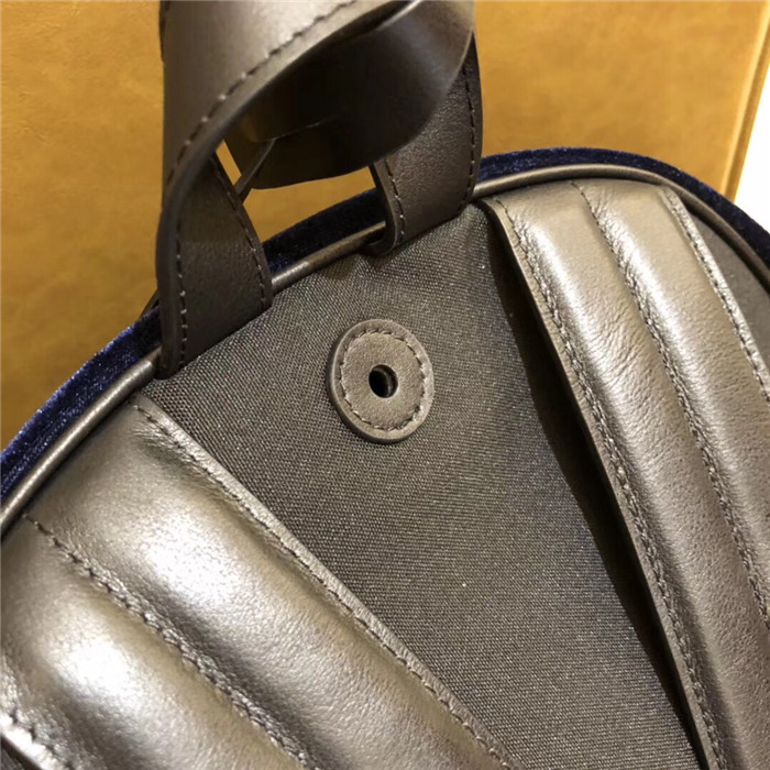 Saint Laurent  생로랑 시티 벨벳소재 백팩 Y5004