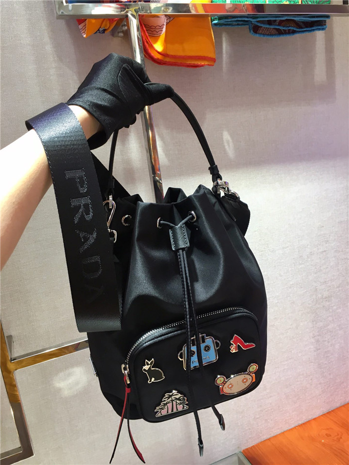 PRADA 프라다 버킷백 1BH097