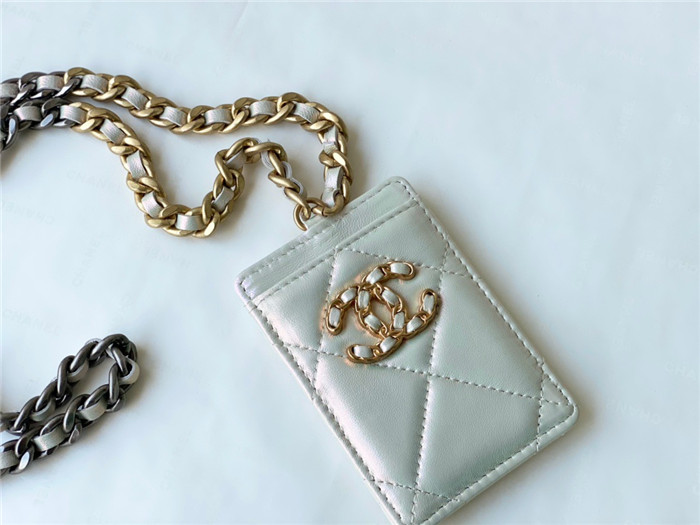 CHANEL 샤넬 19 체인 카드목걸이 AS3120