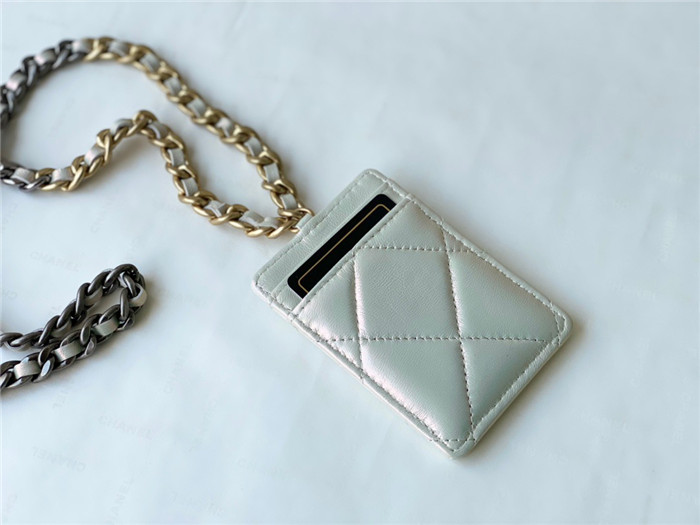 CHANEL 샤넬 19 체인 카드목걸이 AS3120