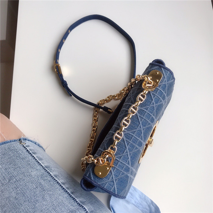 Dior 디올 카로백 스몰 D9241