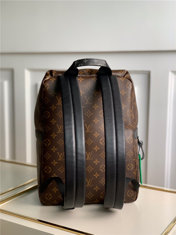 Louis Vuitton  루이비통 디스커버리 백팩 M57965