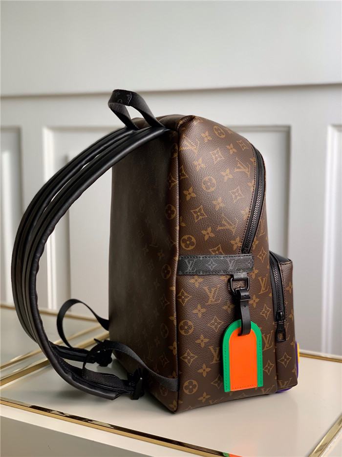 Louis Vuitton  루이비통 디스커버리 백팩 M57965