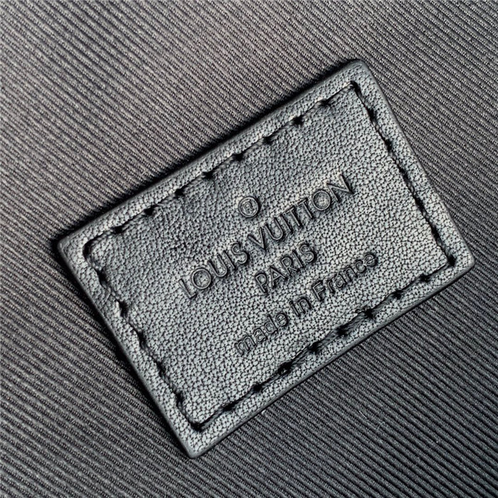 Louis Vuitton  루이비통 디스커버리 백팩 M57965