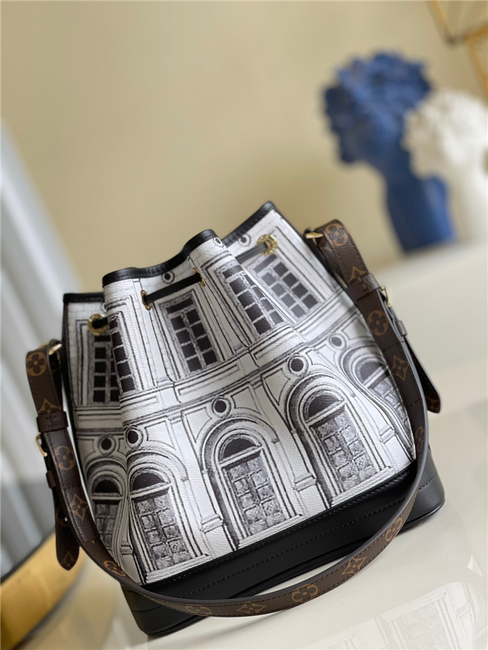 LOUIS VUITTON 루이비통 네오노에 M69721