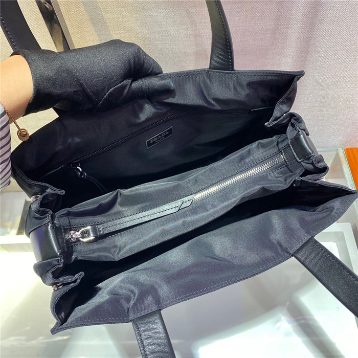PRADA 프라다 나일론 토트백 1BC318