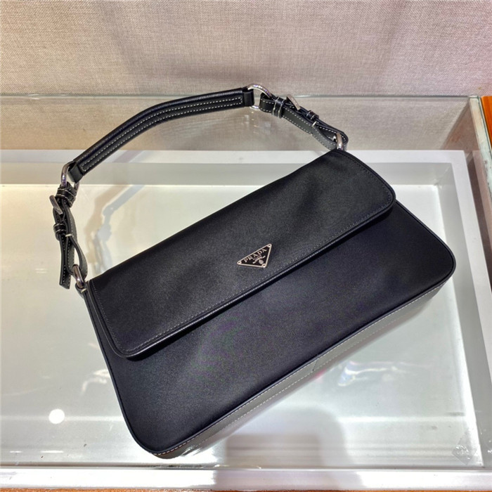PRADA 프라다 나일론 토트&숄더백 1BD677