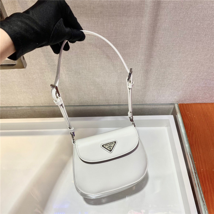 PRADA 프라다 미니 클레오 브러시드 가죽 숄더백 1BH188