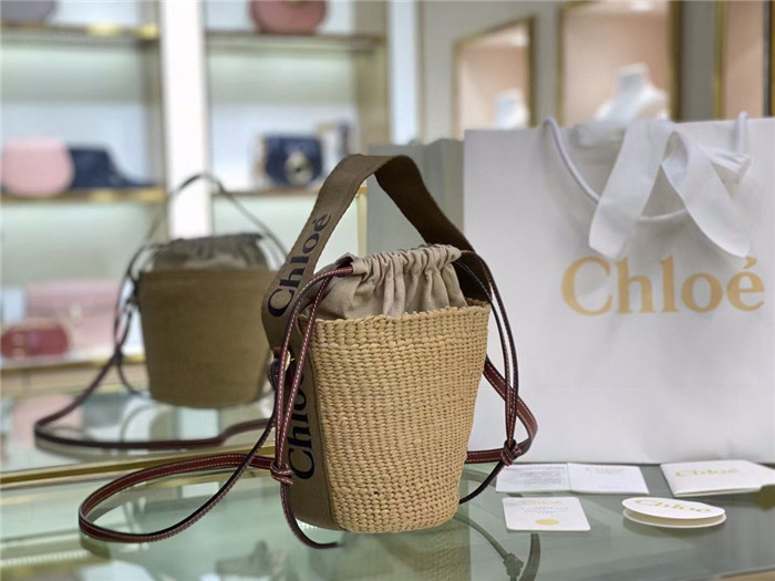 CHLOE 끌로에 스몰 우디 바스켓 C79988