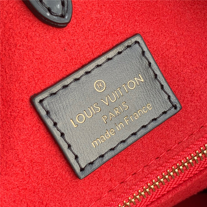 LOUIS VUITTON 루이비통 온더고 MM 토트백 M45039