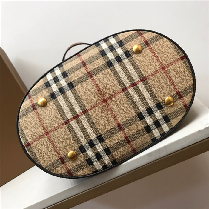Burberry 버버리 버킷백 B15401