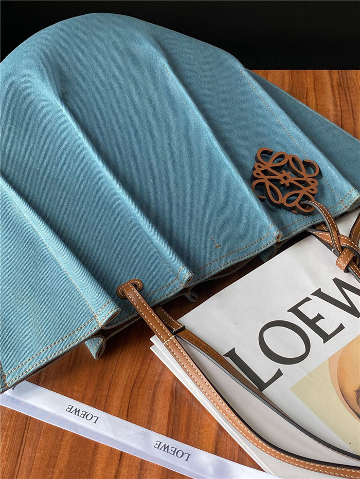Loewe  로에베 쉘 토트백 L69450
