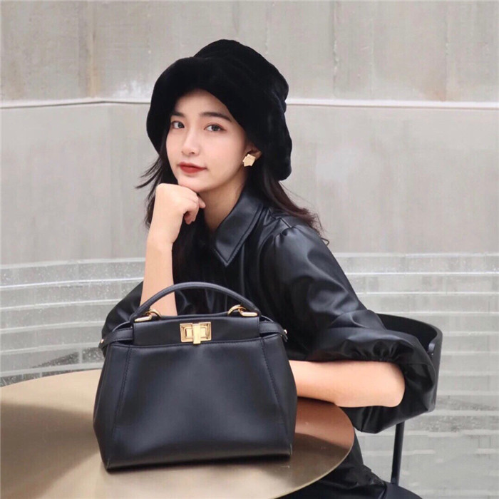 Fendi 펜디 피카부 F31210