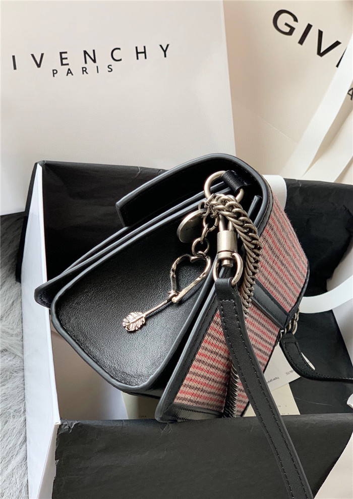 GIVENCHY 지방시 GV3 스몰 G51511