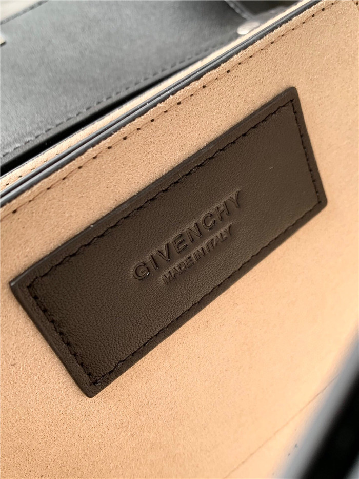 GIVENCHY 지방시 GV3 스몰 G51511