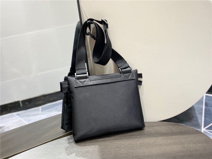 GIVENCHY 지방시 크로스백 G25100