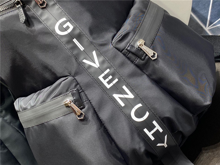 GIVENCHY 지방시 백팩 G90880