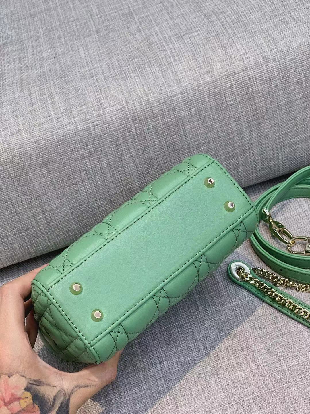 Dior 디올 레이디백 미니어처 마이크로백 D60880