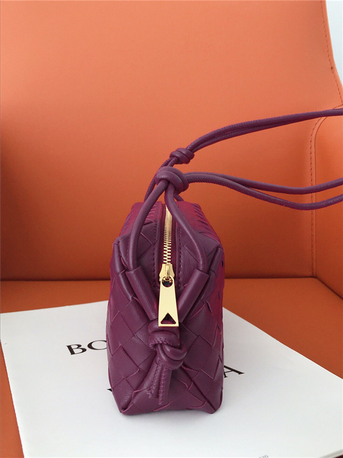 BOTTEGA VENETA    보테가베네타 아틀란틱 카메라백 V3202