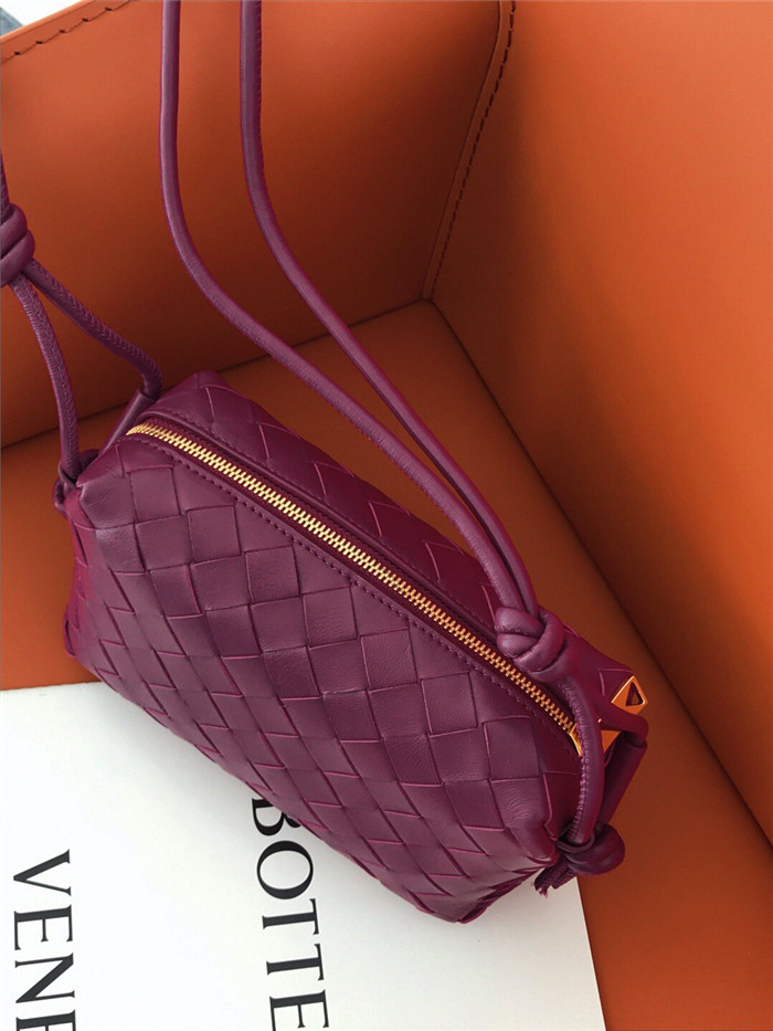 BOTTEGA VENETA    보테가베네타 아틀란틱 카메라백 V3202
