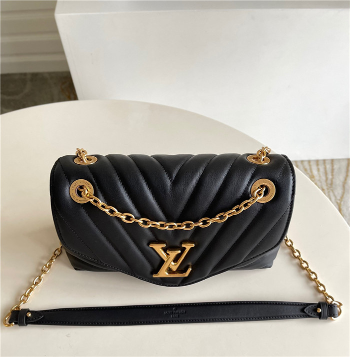 LOUIS VUITTON 루이비통 뉴웨이브 체인백 M58552