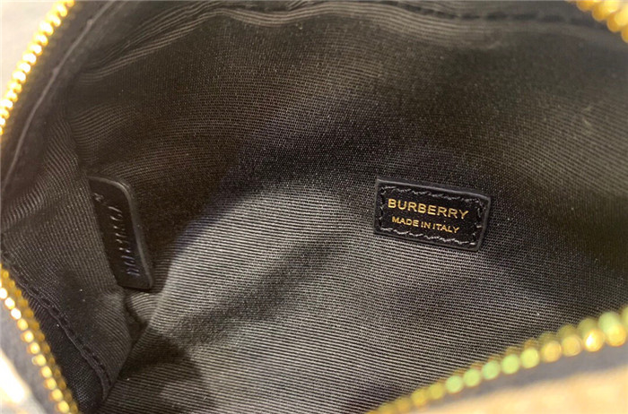 BURBERRY  버버리 미니 큐브백 B32100