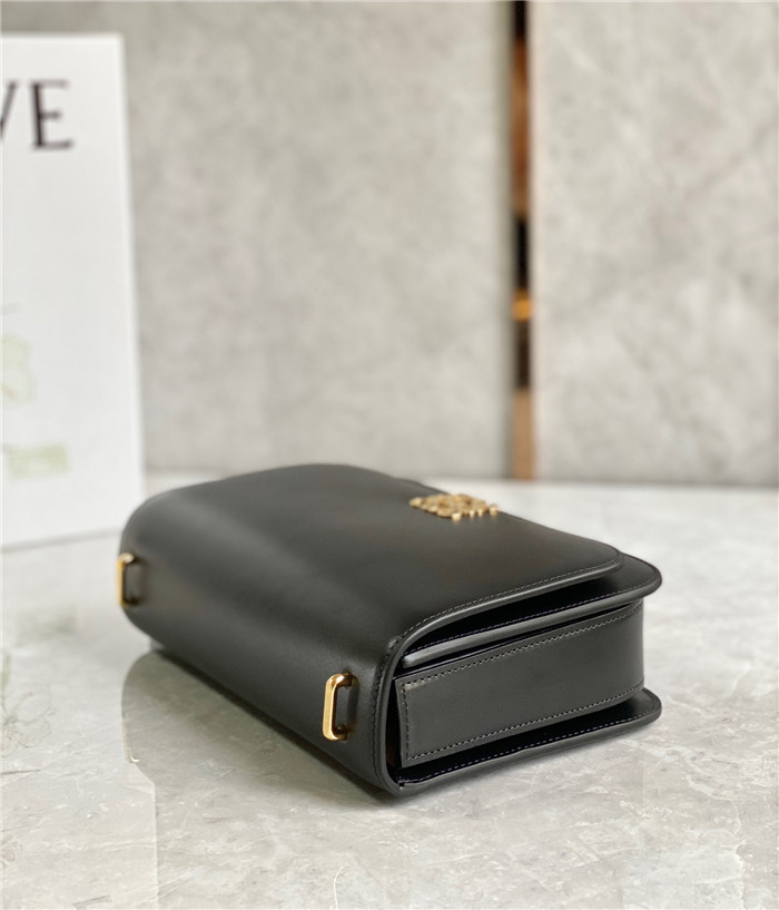 LOEWE 로에베 고야백 미듐 L80477