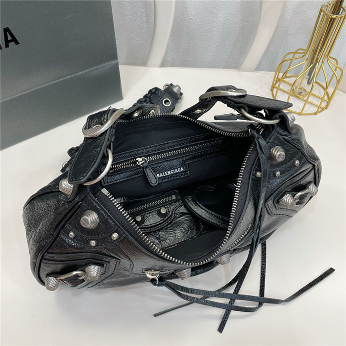 Balenciaga 발렌시아가 LE CAGOLE 라지 숄더백 B31251