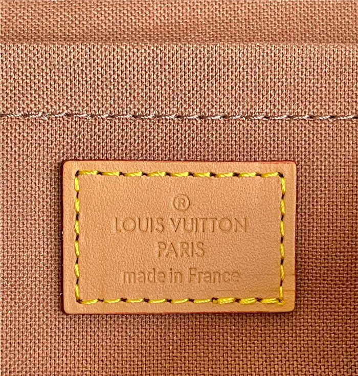 LOUIS VUITTON 루이비통 티칼백 PM M4007