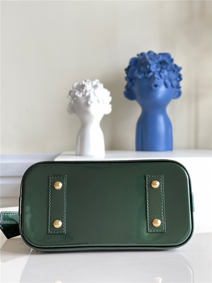 LOUIS VUITTON  루이비통 베르니 알마 BB M91606