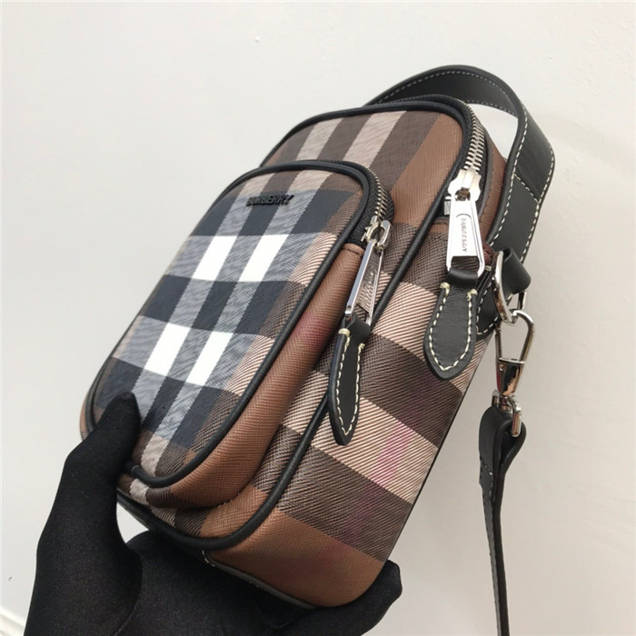BURBERRY  버버리 미니 크로스백 B8043