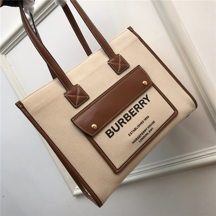 BURBERRY  버버리 토트백 스몰 B80441